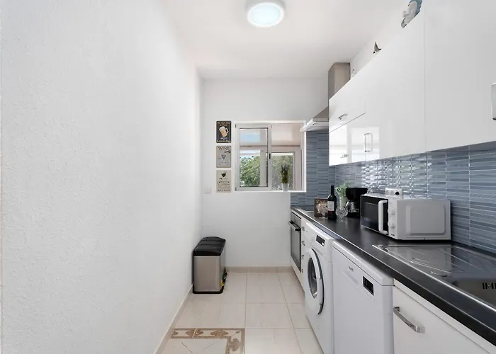 Milena * Callao Salvaje