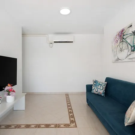 Villa Milena Callao Salvaje